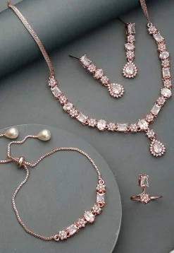 American Diamond Studded Necklace Set