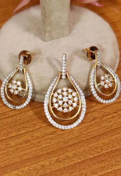 American Diamond Studded Pendant Set