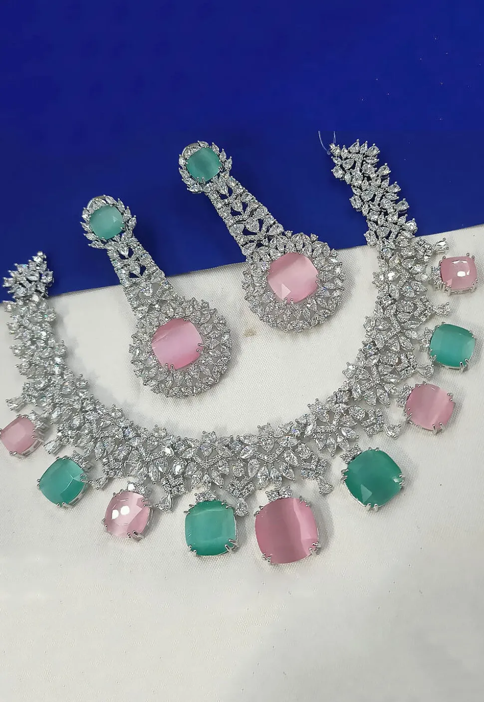 American Diamond Studded Necklace Set