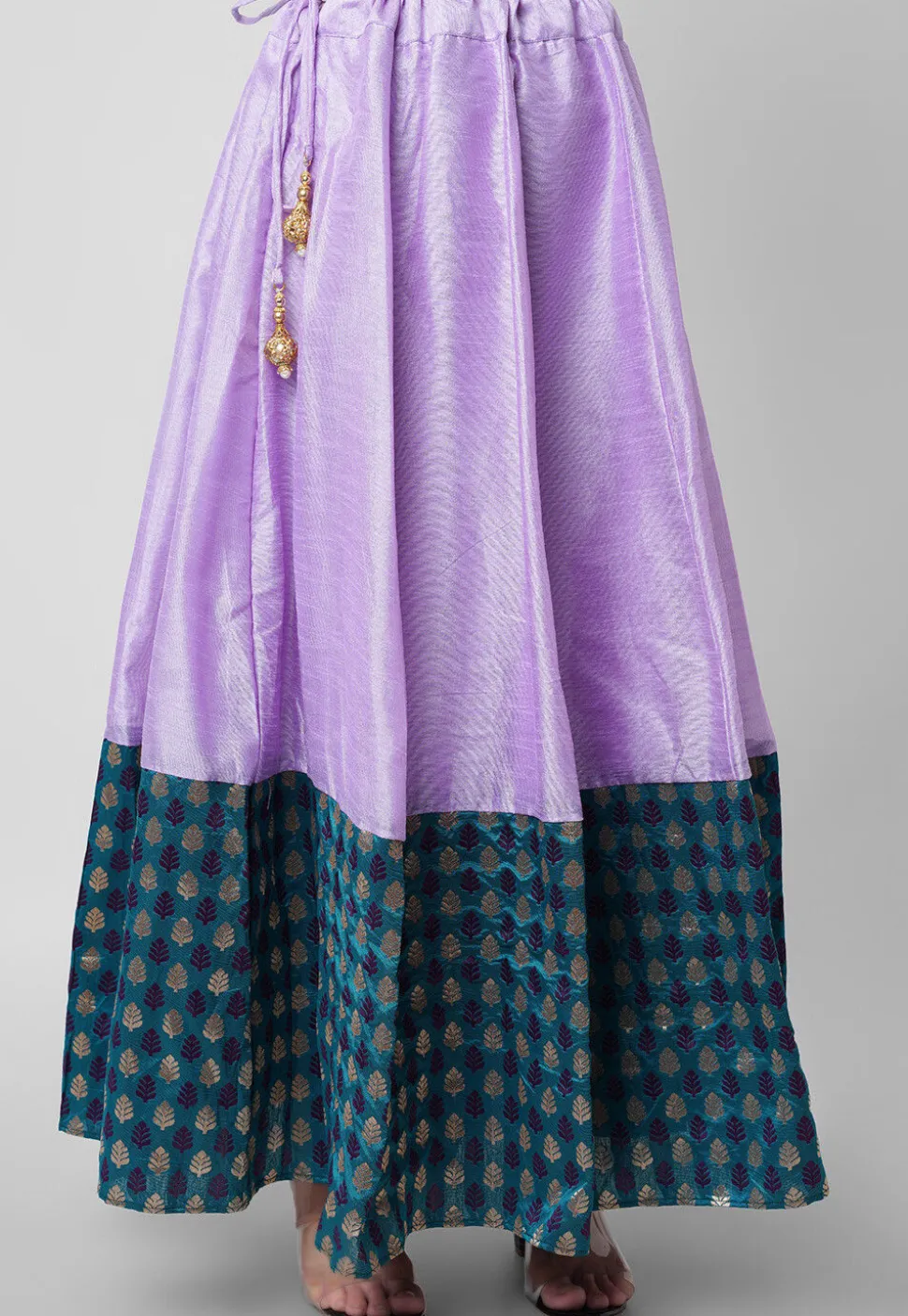 Banarasi Brocade Woven Border Art Silk Skirt in Light Purple