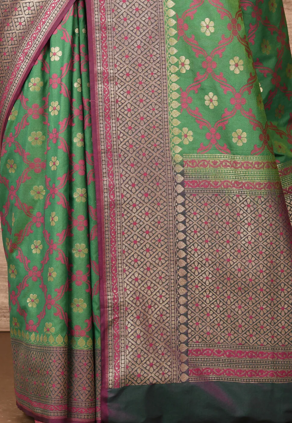 Banarasi Katan Silk Saree in Green