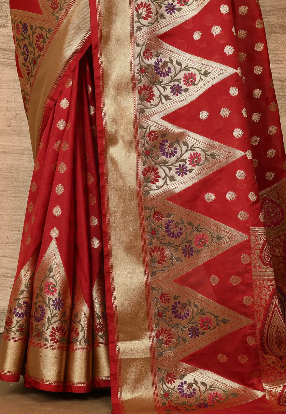 Banarasi Katan Silk Saree in Red