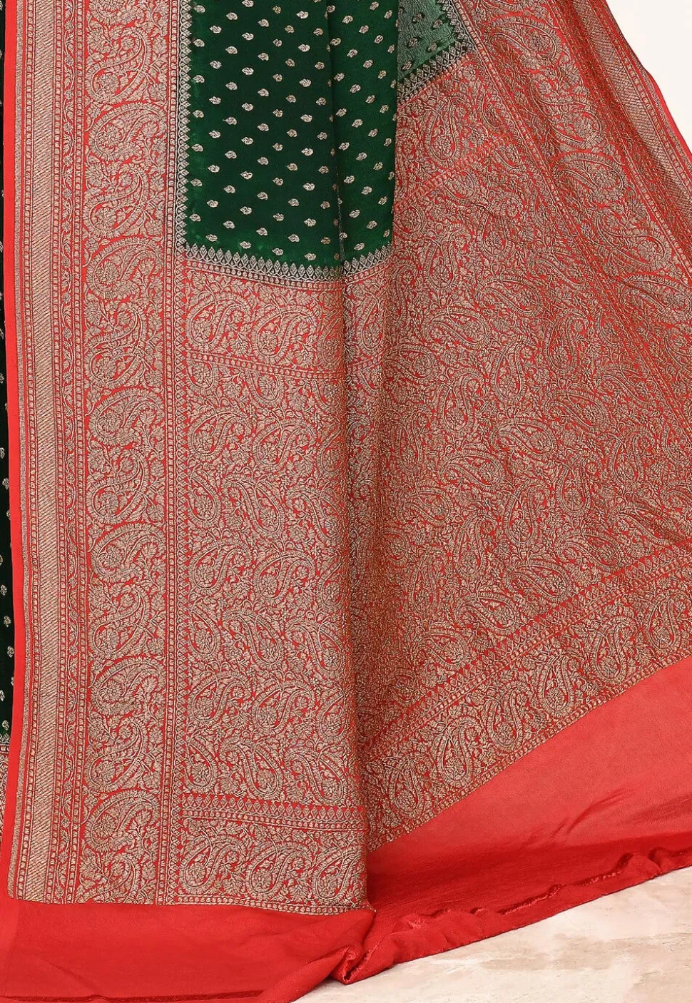 Banarasi Pure Crepe Silk Saree in Dark Green
