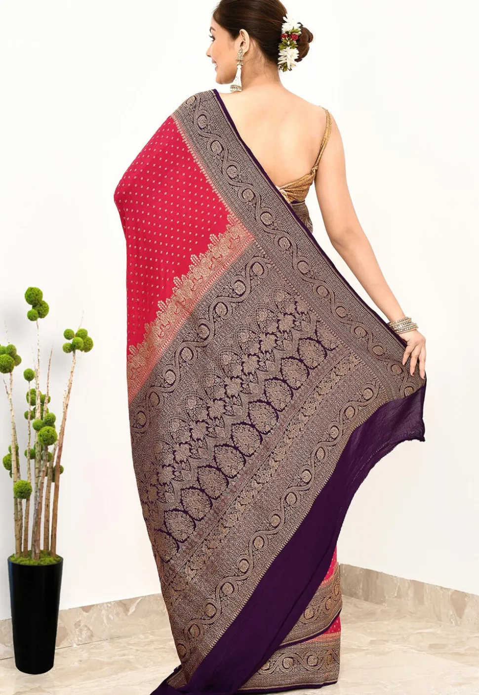 Banarasi Pure Crepe Silk Saree in Pink