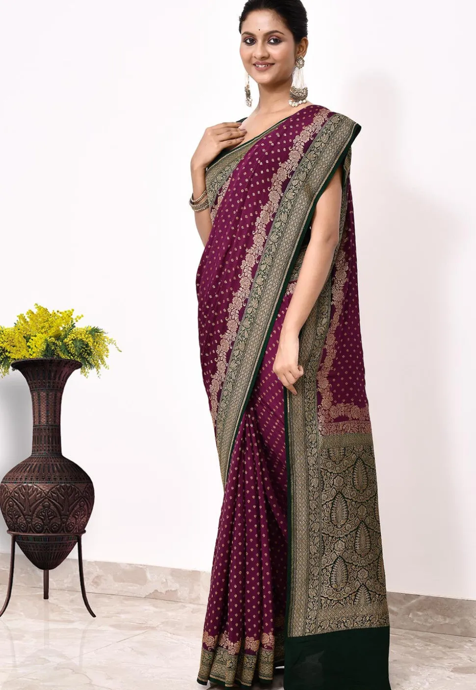 Banarasi Pure Crepe Silk Saree in Magenta
