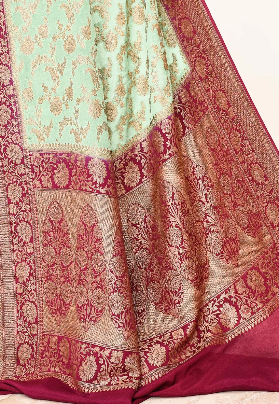 Banarasi Pure Crepe Silk Saree in Pastel Green