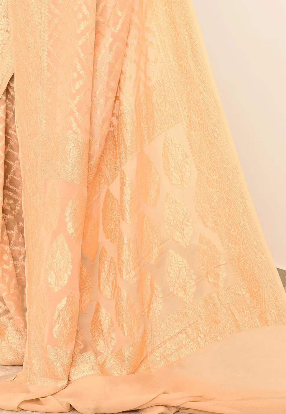 Banarasi Pure Crepe Silk Saree in Peach