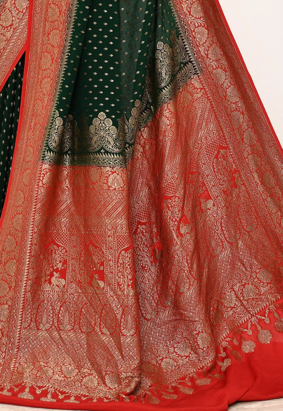 Banarasi Pure Crepe Silk Saree in Dark Green