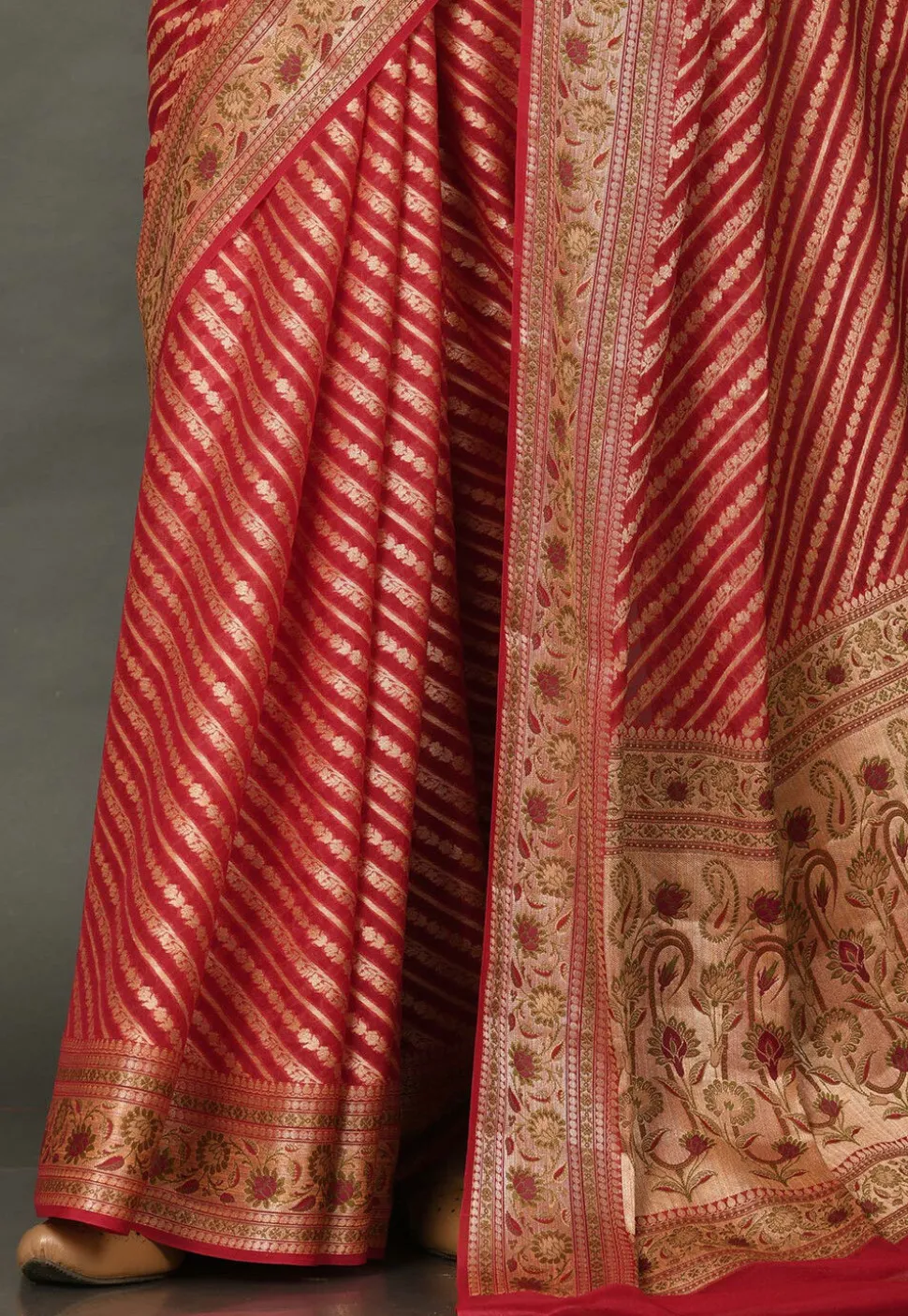 Banarasi Pure Georgette Saree in Red