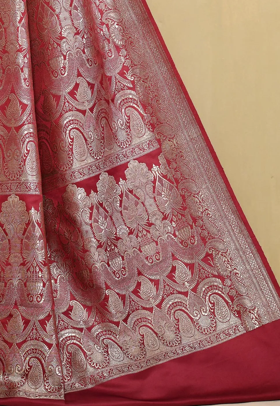 Banarasi Pure Silk Saree in Red