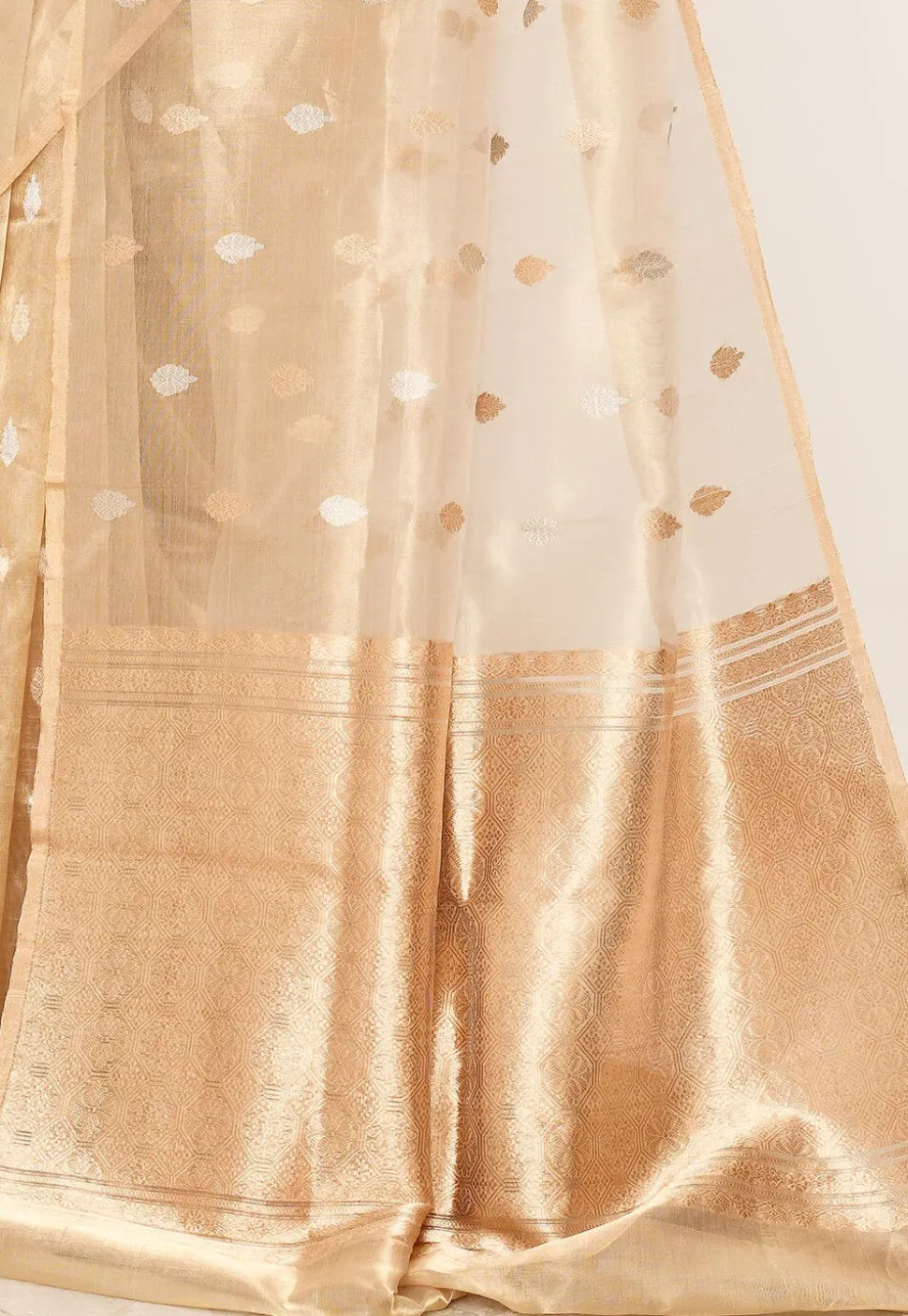 Banarasi Pure Tissue Silk Handloom Saree in Golden