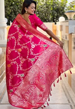 Banarasi Saree in Fuchsia