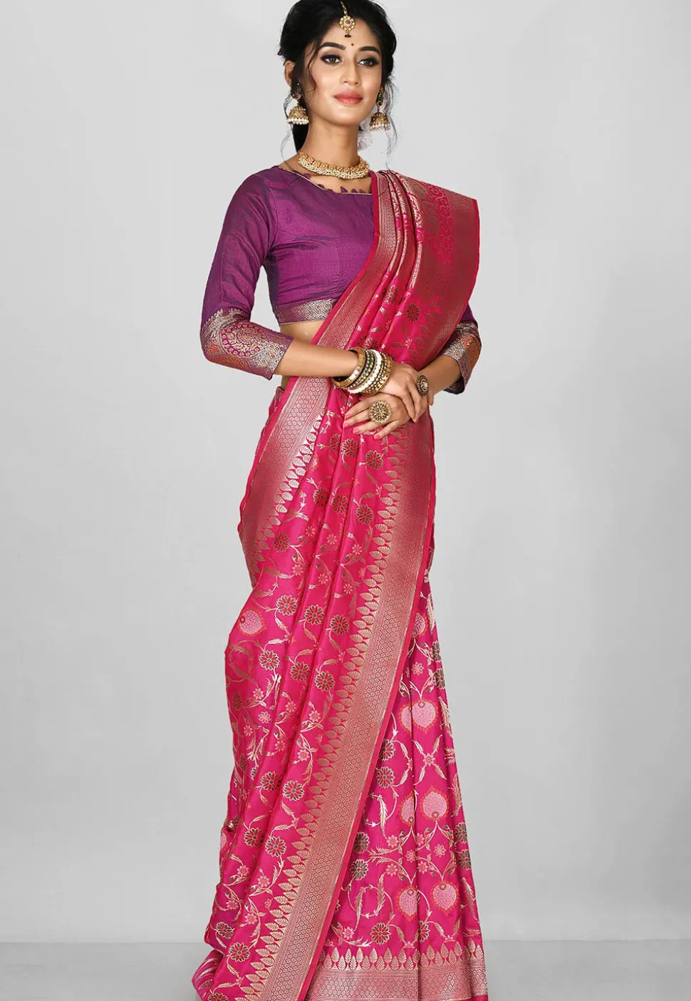 Banarasi Saree in Fuchsia