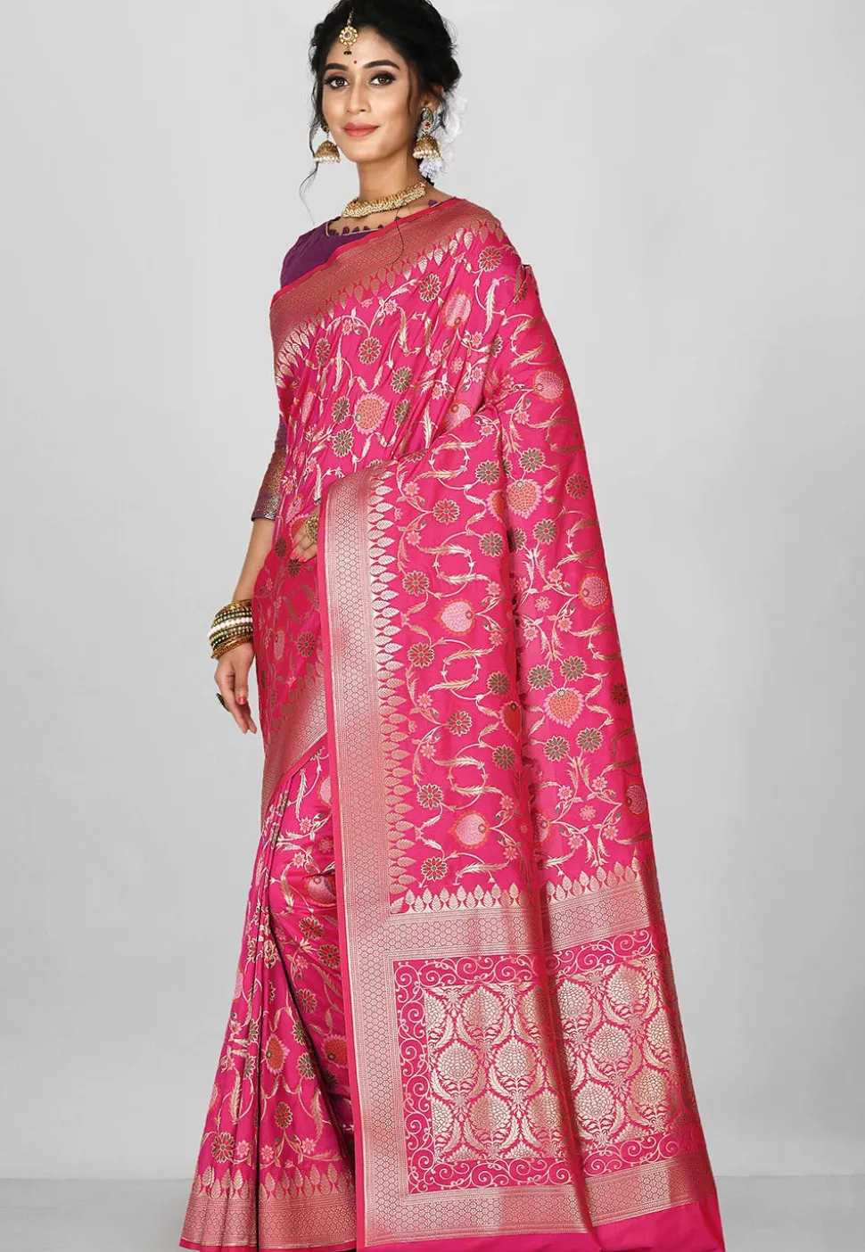 Banarasi Saree in Fuchsia