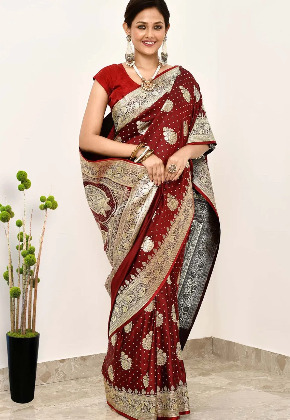 Banarasi Saree in Maroon