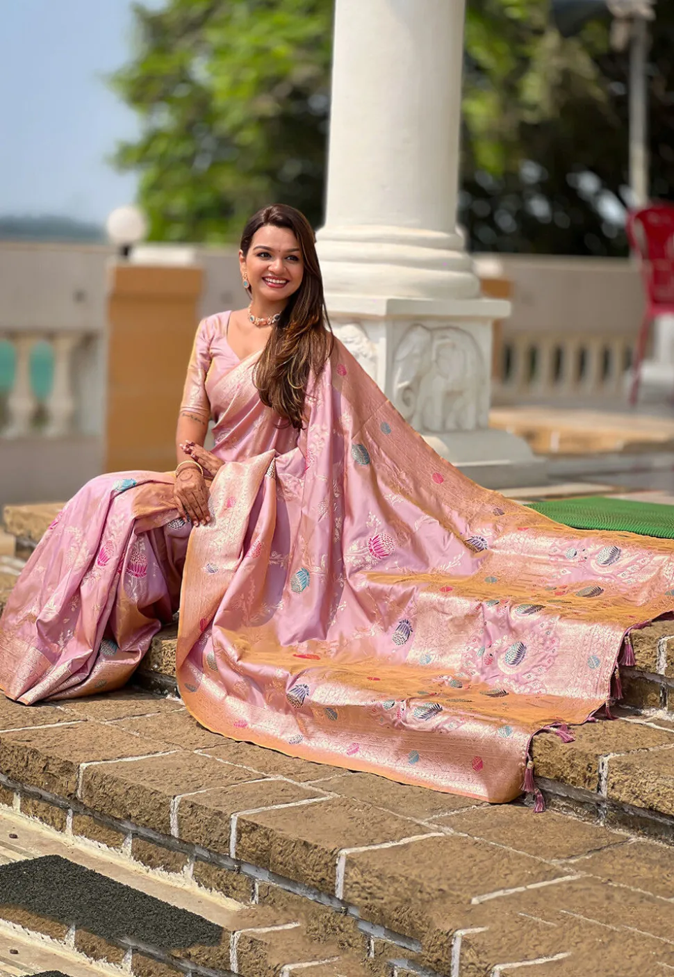 Banarasi Saree in Pink