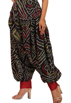 Bandhej Printed Crepe Alladin Pant in Black