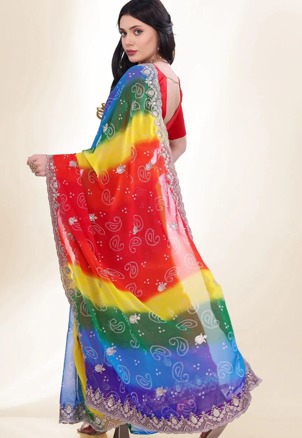 Bandhej Printed Georgette Scalloped Saree in Multicolor