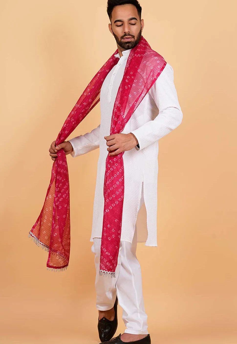 Bandhej Printed Kota Doria Men Dupatta in Fuchsia
