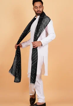 Bandhej Printed Kota Doria Dupatta in Black