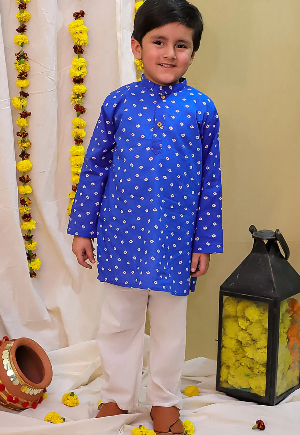 Bandhej Printed Pure Cotton Kurta Set in Royal Blue