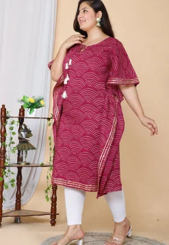 Bandhej Printed Pure Cotton Kaftan in Magenta