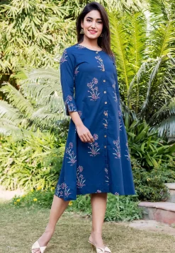 Block Printed Cotton Button Down Kurta in Dark Blue