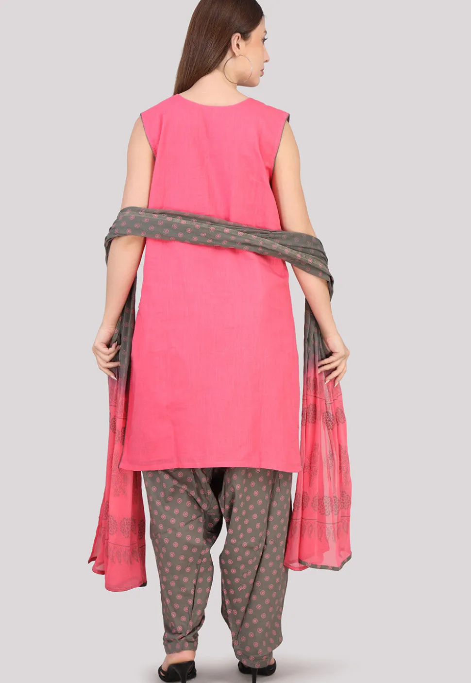 Block Printed Cotton Punjabi Suit in Pink