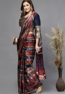 Brocade Blouse in Navy Blue