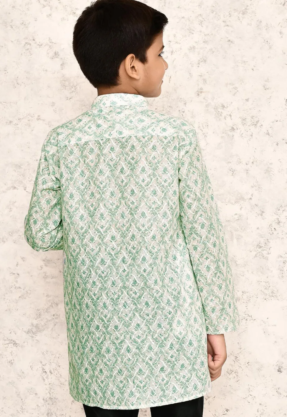 Chikankari Cotton Kurta in Off White