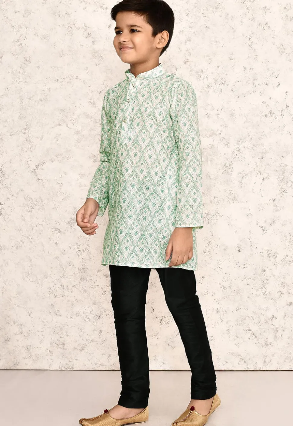 Chikankari Cotton Kurta Set in Off White