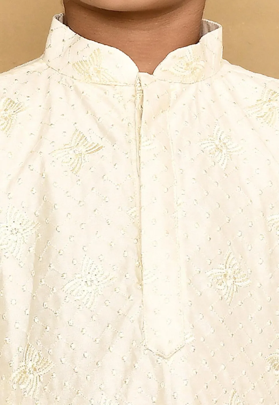 Chikankari Cotton Silk Kurta Set in Off White