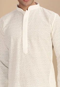 Chikankari Pure Cotton Kurta in Off White