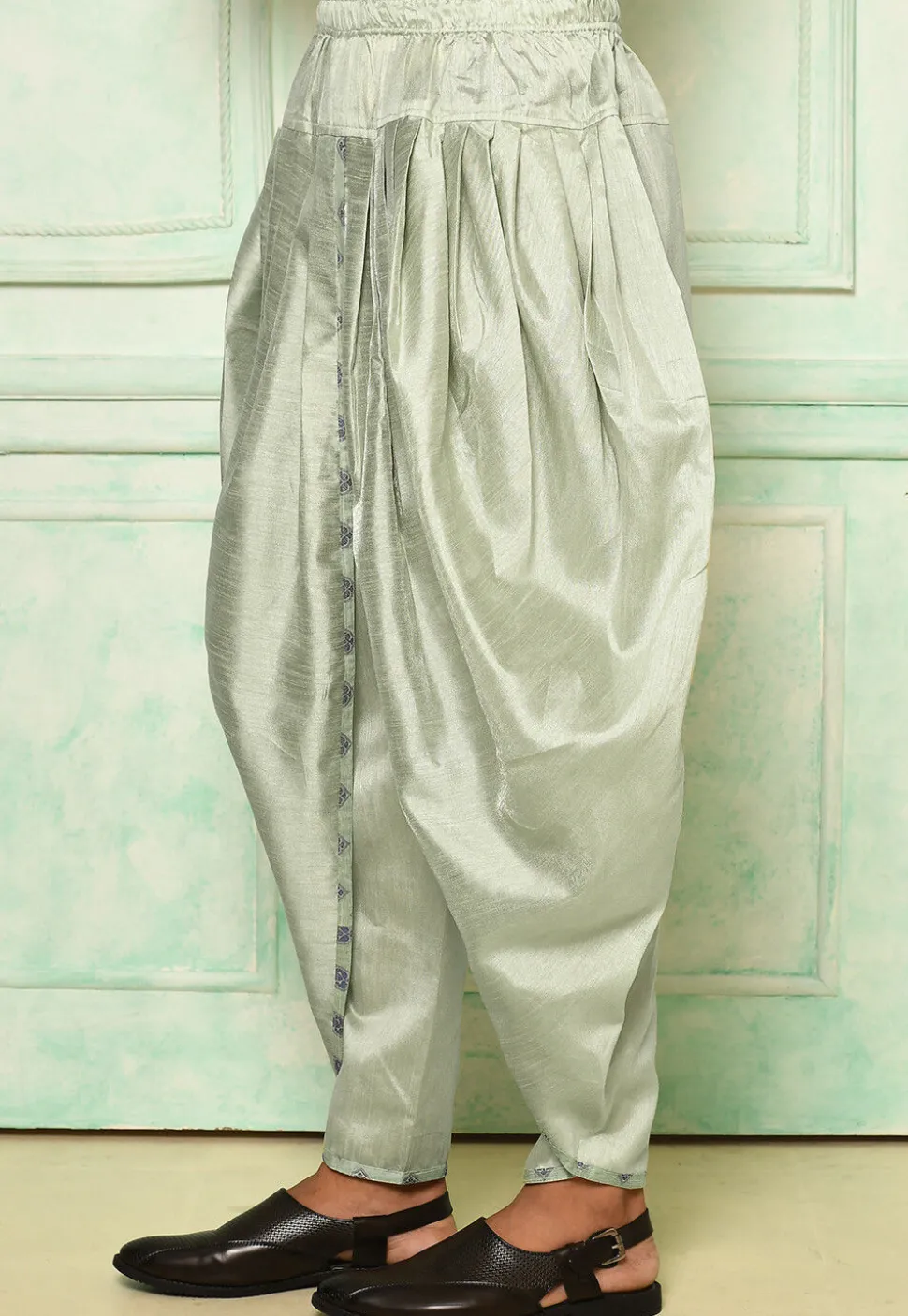 Contrast Border Dupion Silk Rajwara Dhoti Pant in Pastel Green