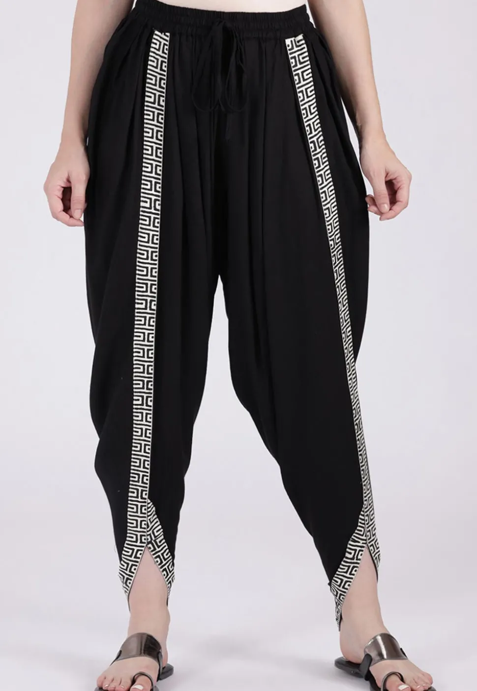 Contrast Border Viscose Cotton Dhoti Pant in Black