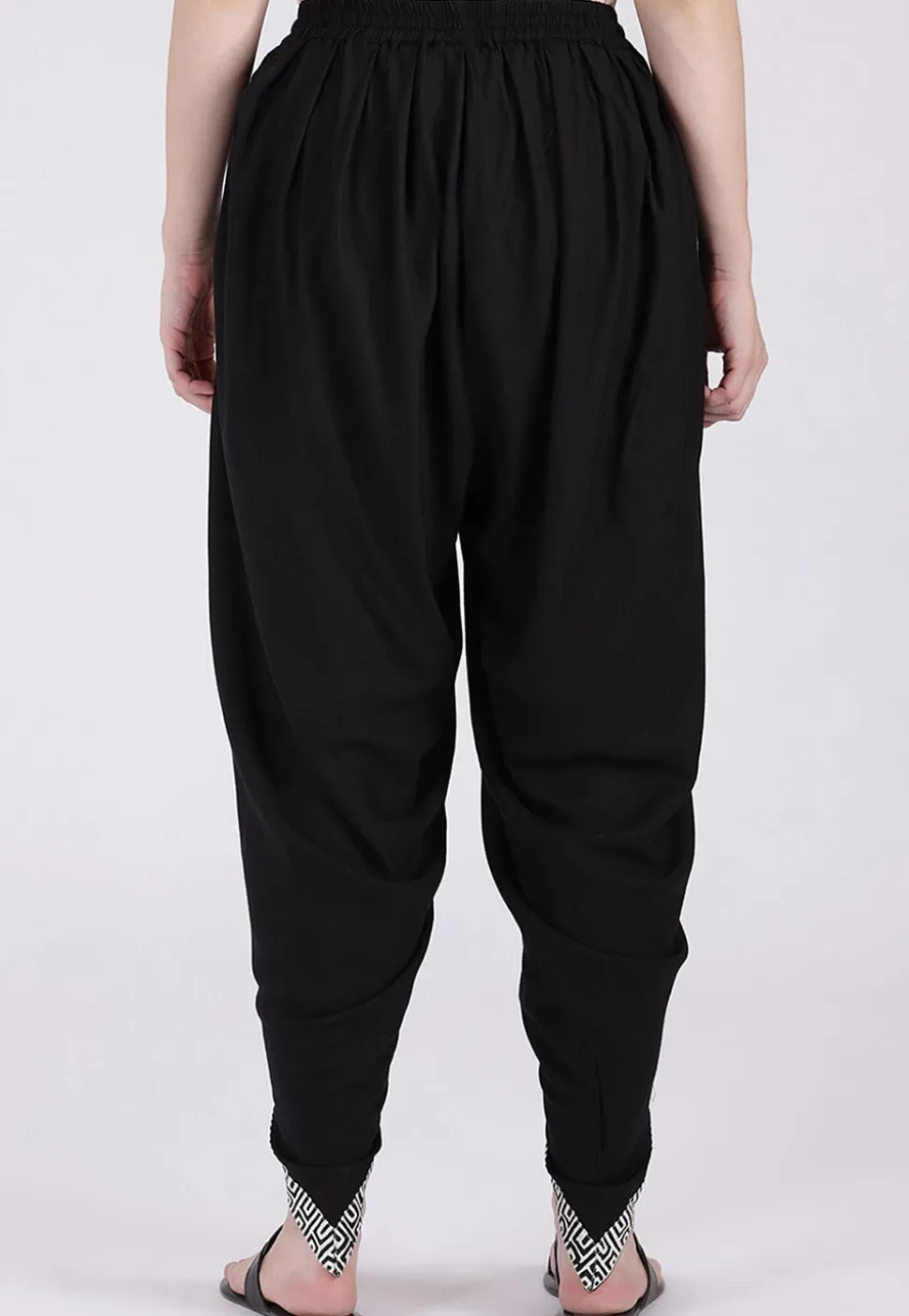 Contrast Border Viscose Cotton Dhoti Pant in Black