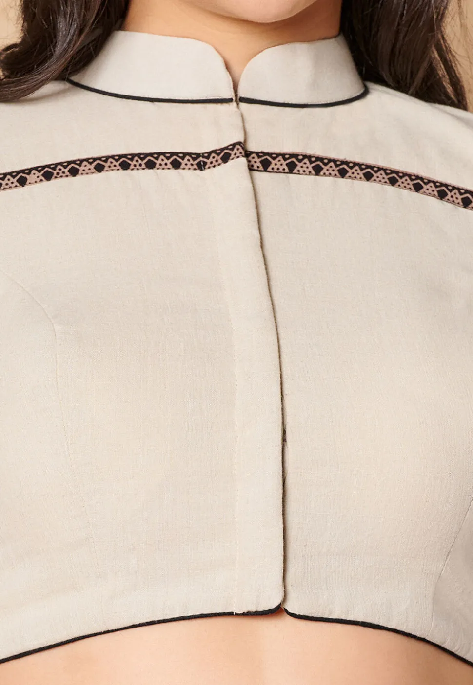 Contrast Trim Cotton Blouse in Cream
