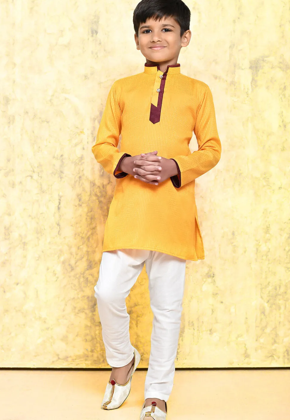 Contrast Trim Cotton Jacquard Kurta Set in Yellow