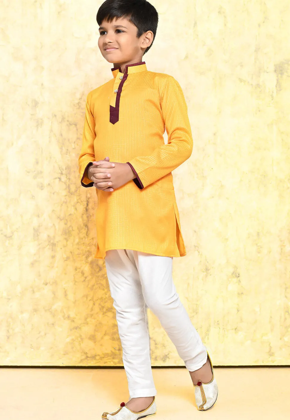 Contrast Trim Cotton Jacquard Kurta Set in Yellow