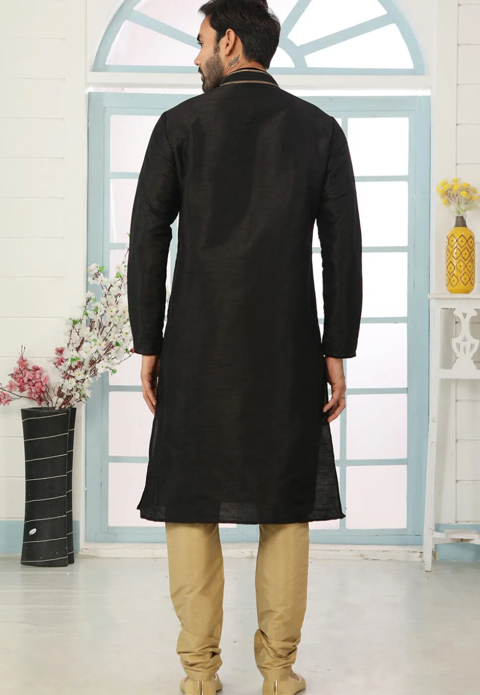 Contrast Trim Dupion Silk Kurta Set in Black