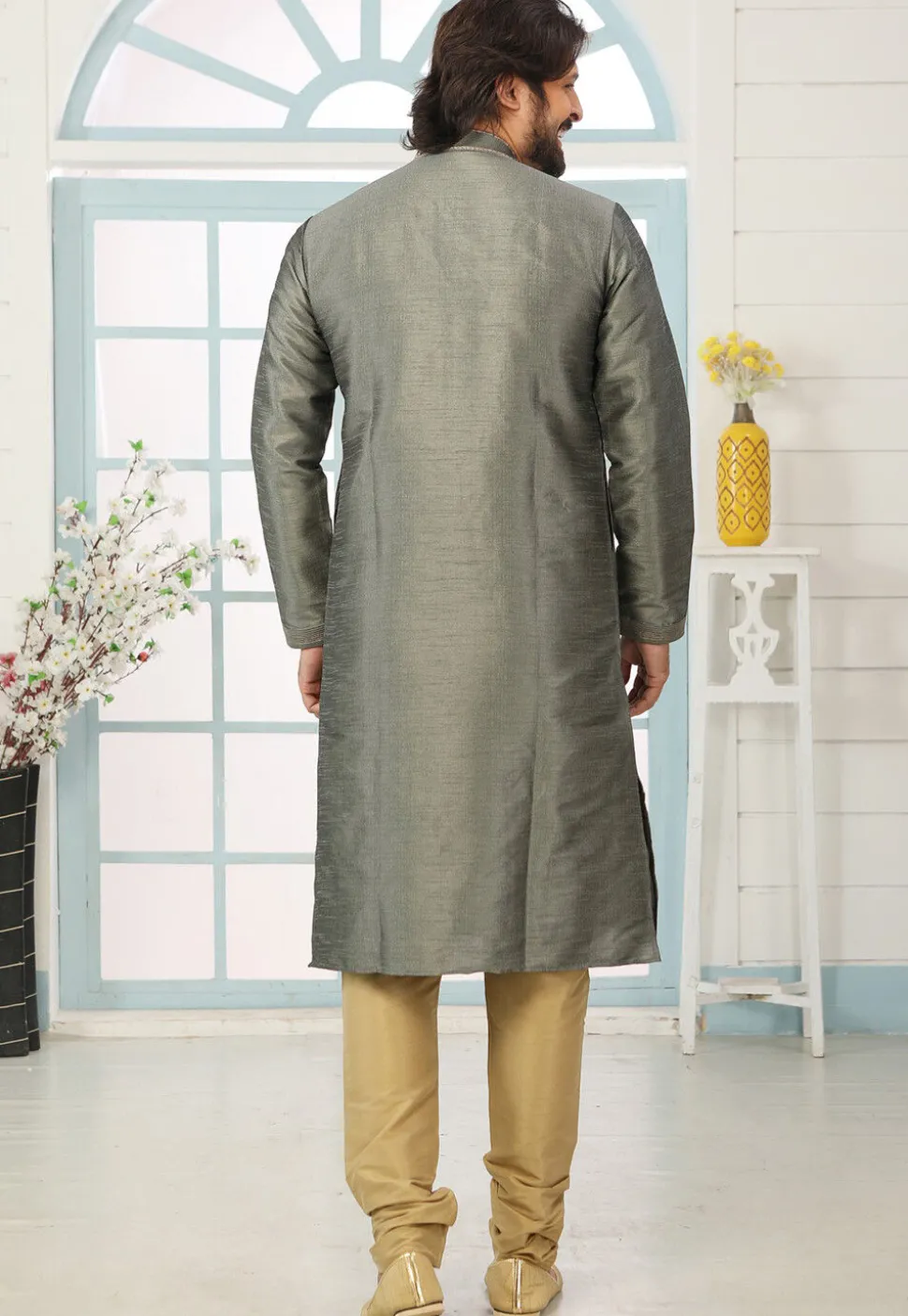Contrast Trim Dupion Silk Kurta Set in Grey