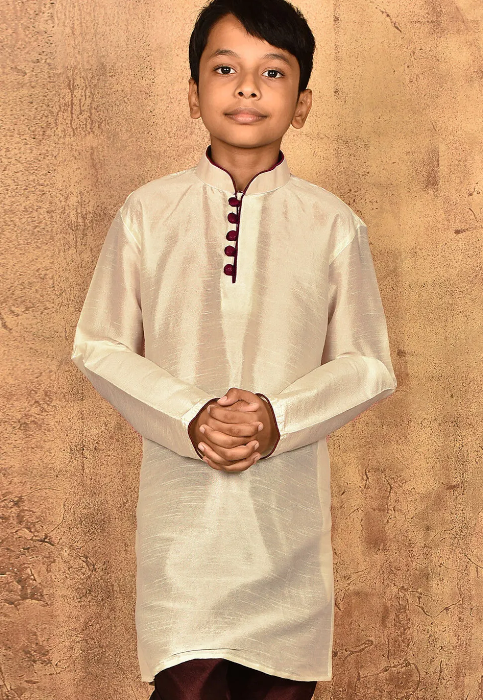 Contrast Trim Dupion Silk Kurta in Light Beige