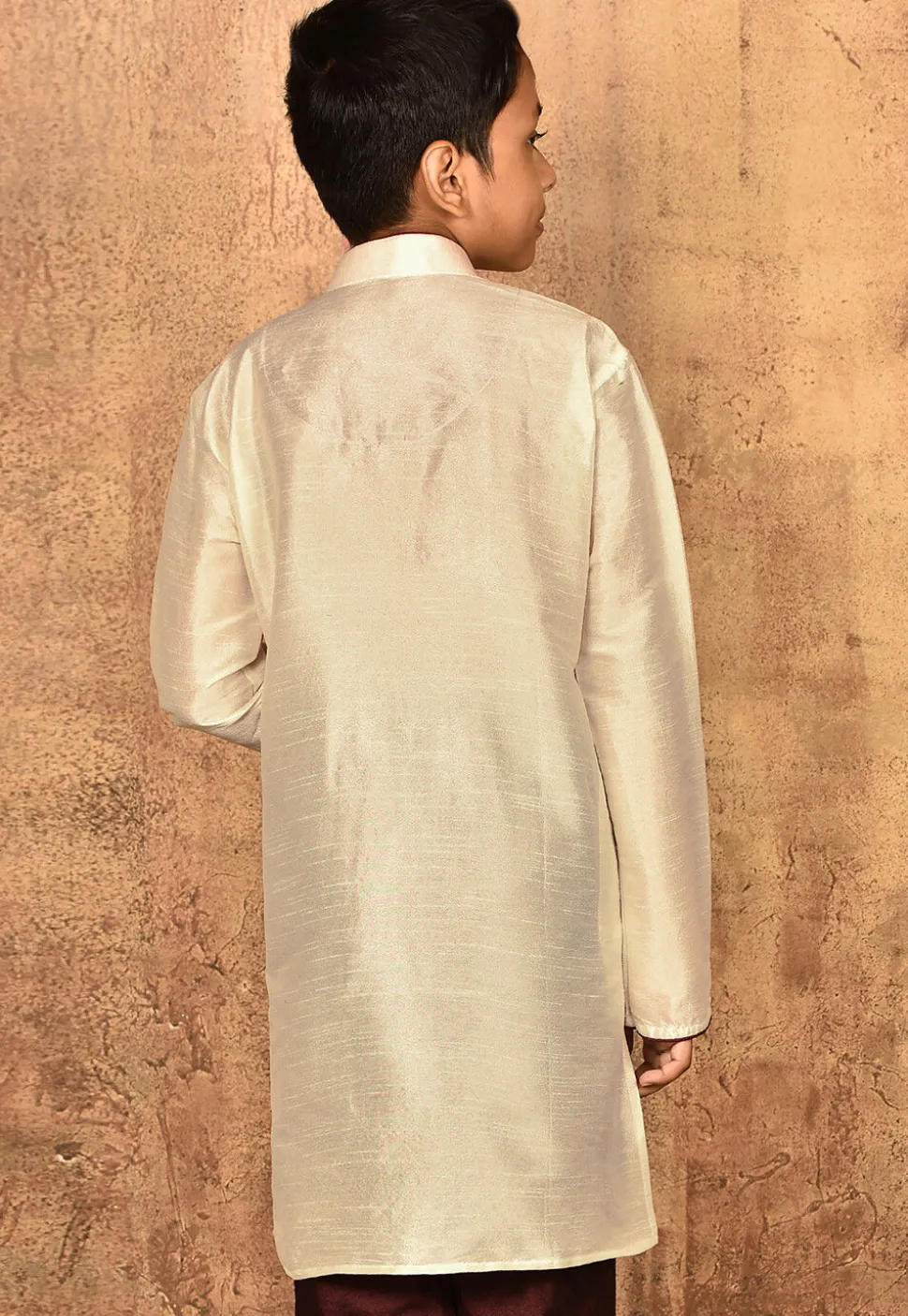 Contrast Trim Dupion Silk Kurta in Light Beige