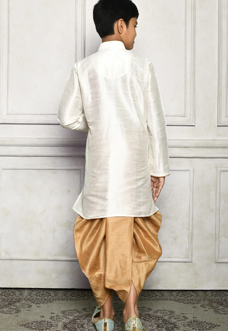 Contrast Trim Dupion Silk Dhoti Kurta in Off White