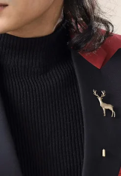 Daring Deer Metallic Lapel Pin