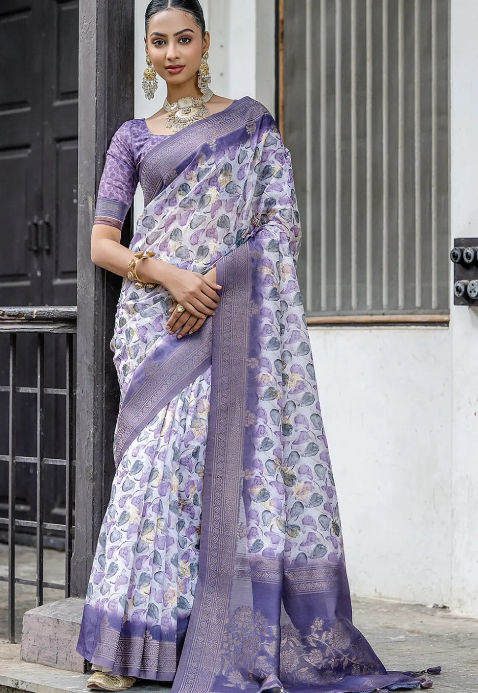 Digital Printed Art Silk Saree in Off White