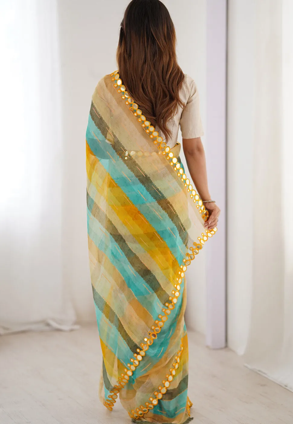 Digital Printed Chiffon Saree in Multicolor