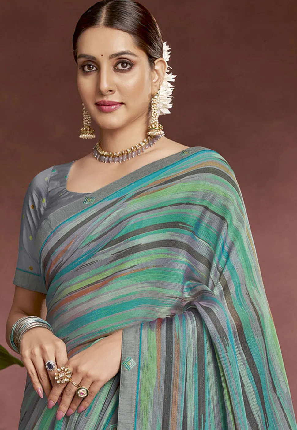 Digital Printed Chiffon Saree in Multicolor