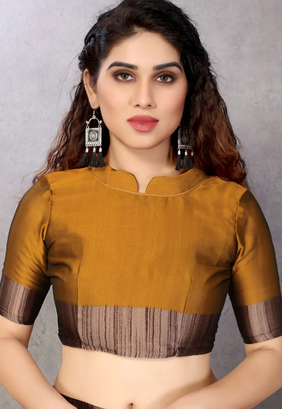 Digital Printed Chiffon Saree in Beige and Maroon