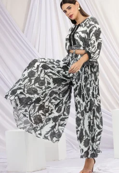 Digital Printed Chinon Chiffon Crop Top Set in Off White